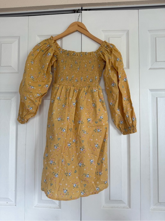 Billabong Dresses & Skirts - Billabong / Wrangler Mustard Yellow Floral Puff Sleeve Dress S